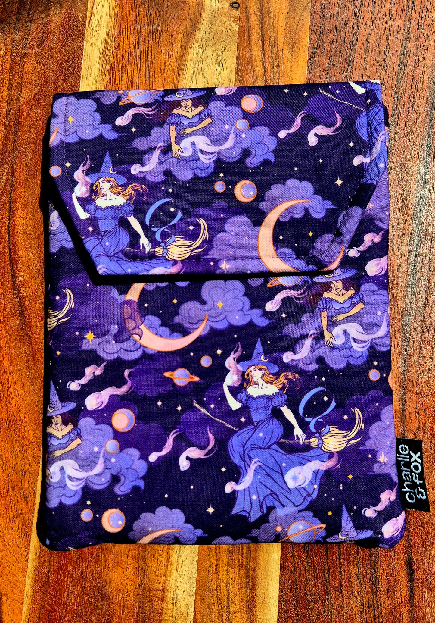 Padded E-Reader Sleeve - Bewitched